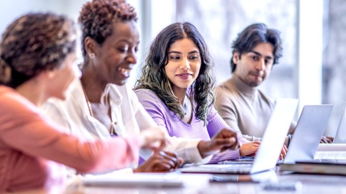 Blog-IDC 4-The Power of Lifelong Learning_12-23@2x